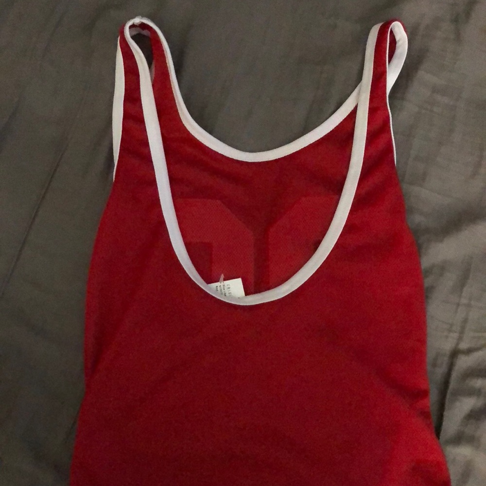 Clothes - Picture 3 of 3
